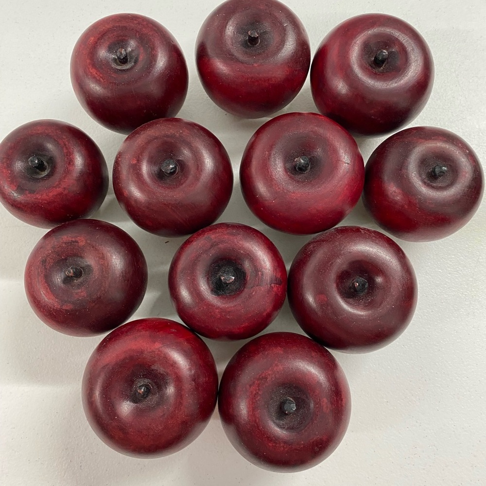 Red Apples 1 dozen heavy resin